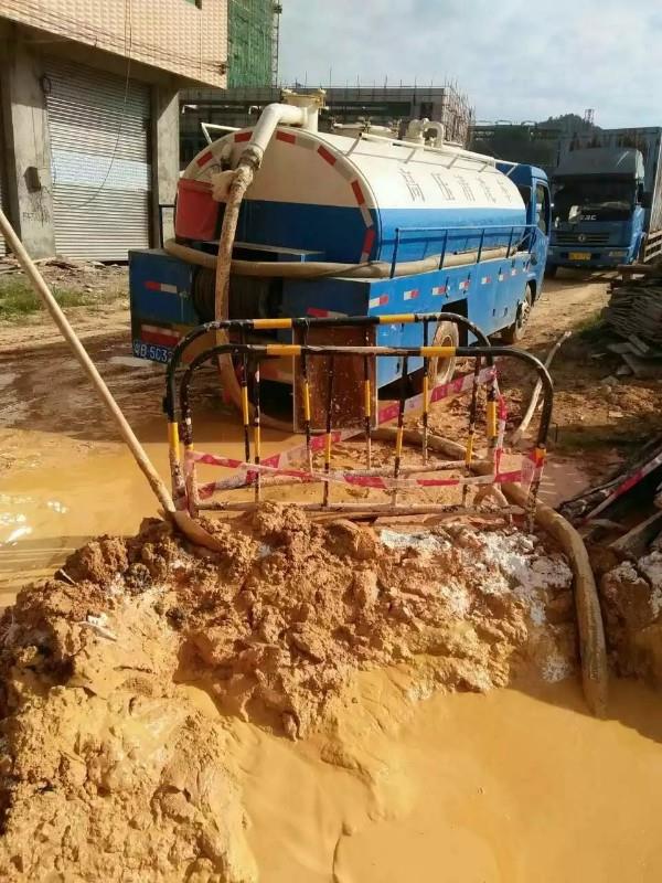 阿克塞工地淤泥清淤