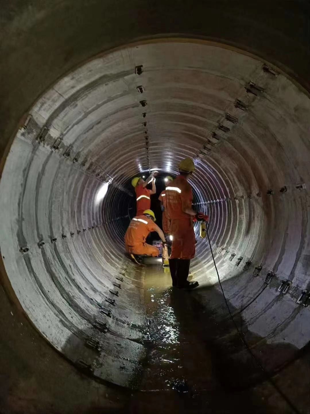 阿克塞管道非开挖修复