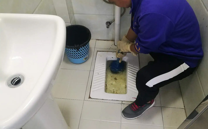 阿克塞疏通蹲坑